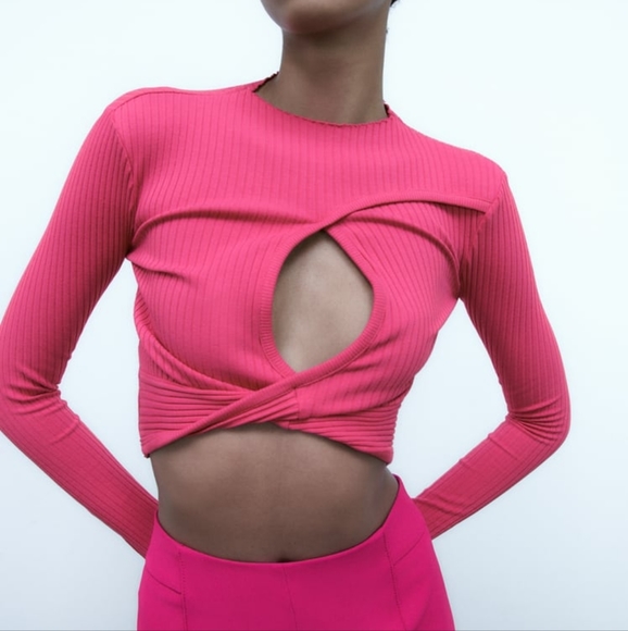 ZARA CUT OUT TOP - Picture 1 of 8
